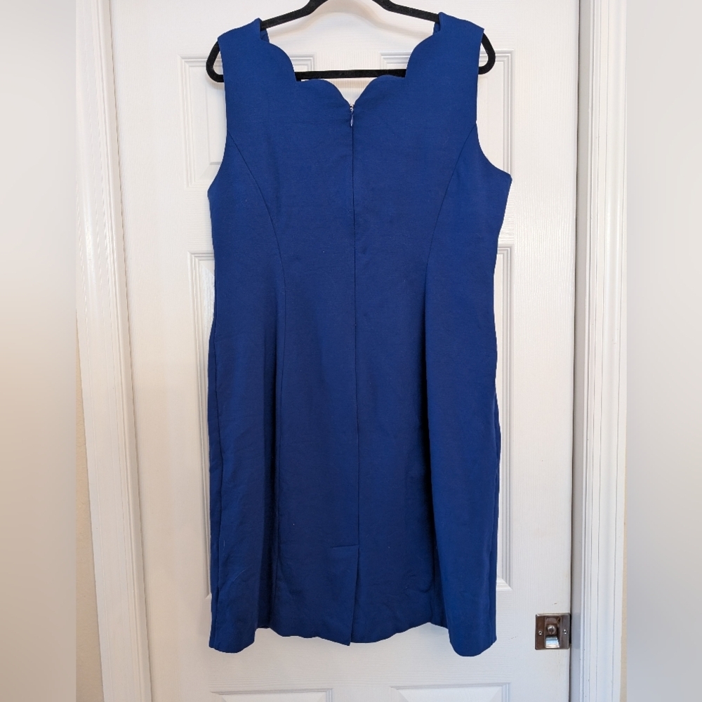 TALBOTS Scalloped V-neck Sleeveless Dress - Picture 7 of 8